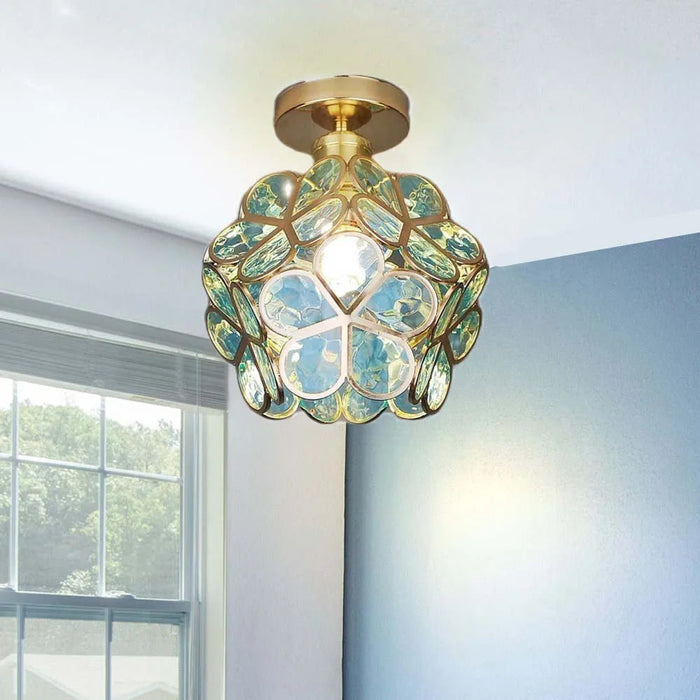 Design-Deckenleuchte aus Glas im floralen Stil