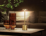 LumiÉlan – Klassische Wiederaufladbare Tischlampe mit Touch, 3 Farben & Stufenloser Dimmung