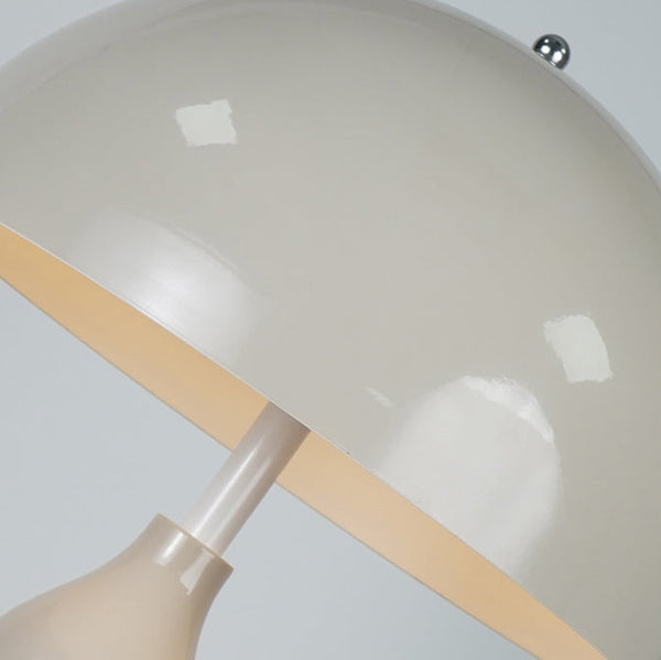 Forests Scandinavian LED-Stehlampe