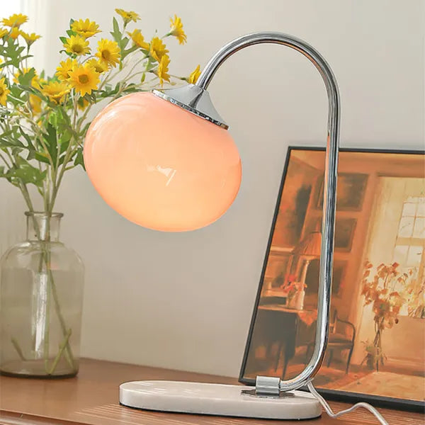 Marshmallow Tischlampe aus Metall und Glas