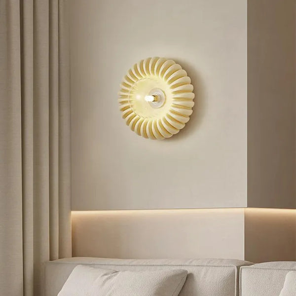 Moderne kreative Schlafzimmer-Wandlampe aus Kunstharz