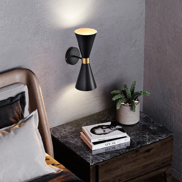 Moderne Wandleuchte im skandinavischen Stil