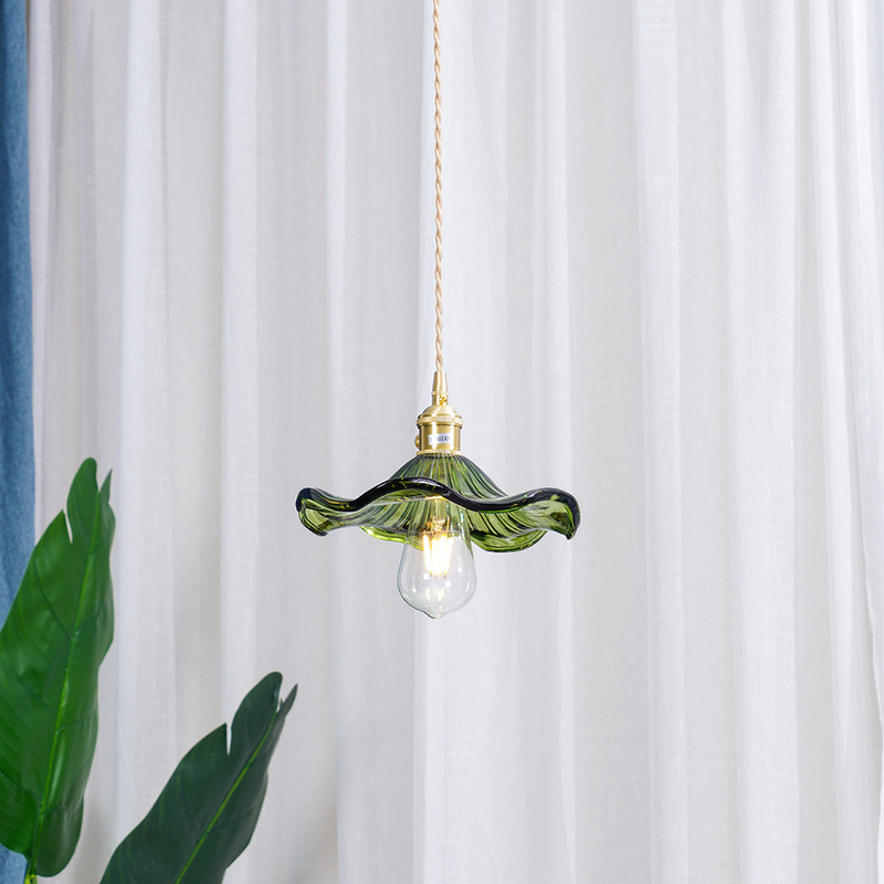 Stilvolle Hibiskusblütenlampe