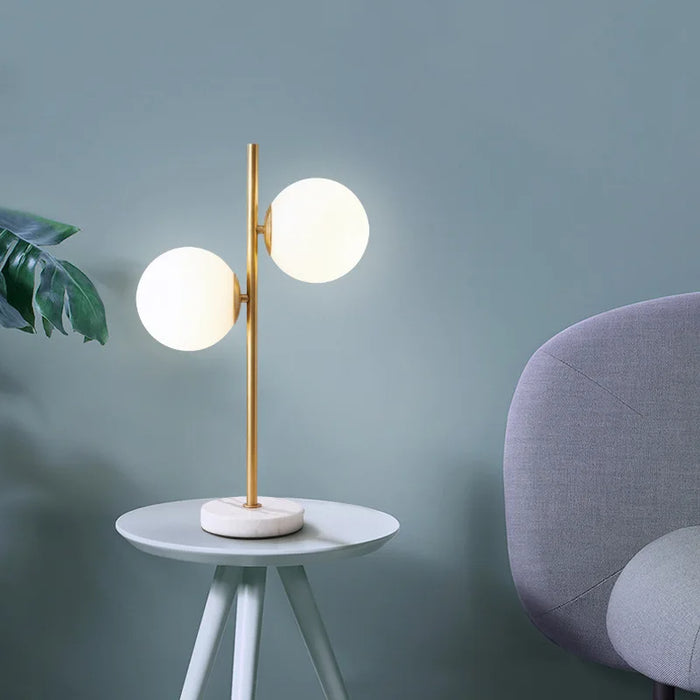 Dorii | Tischlampe im dänischen Stil