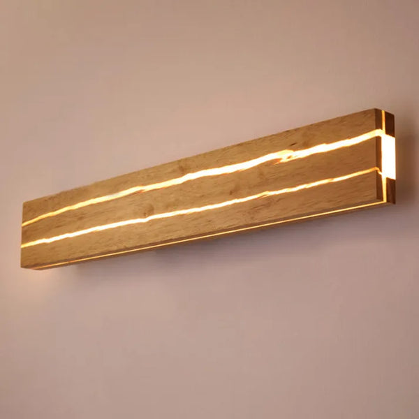 Moderne Wandleuchte in Form eines Risses
