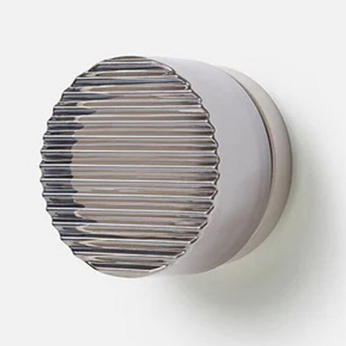 Moderne LED-Wandleuchte für drinnen und draußen