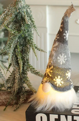 LUMIGNOME – LED Weihnachtswichtel ohne Gesicht