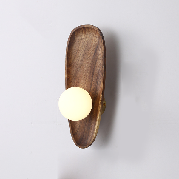 Wandleuchte aus natürlichem Holz, geeignet für jeden Raum