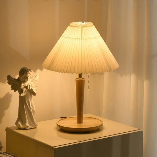 Vintage Plissee-Tischlampe aus Holz