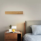 Moderne Wandleuchte in Form eines Risses
