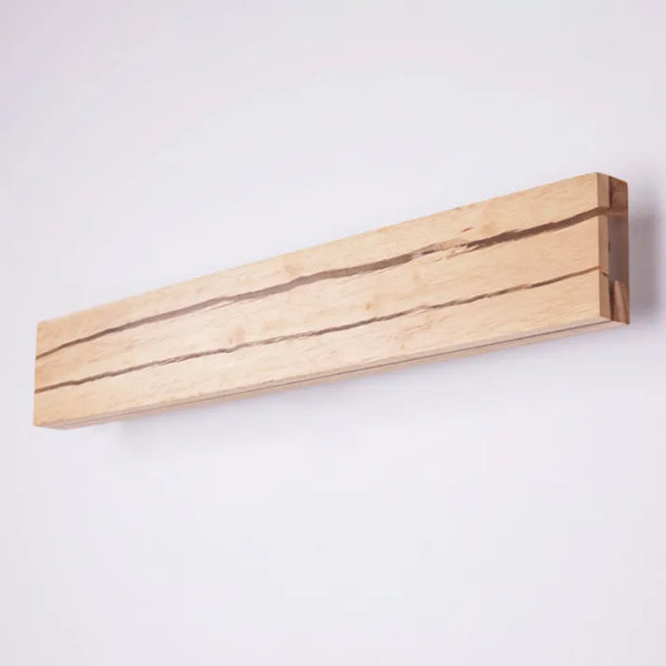 Moderne Wandleuchte in Form eines Risses