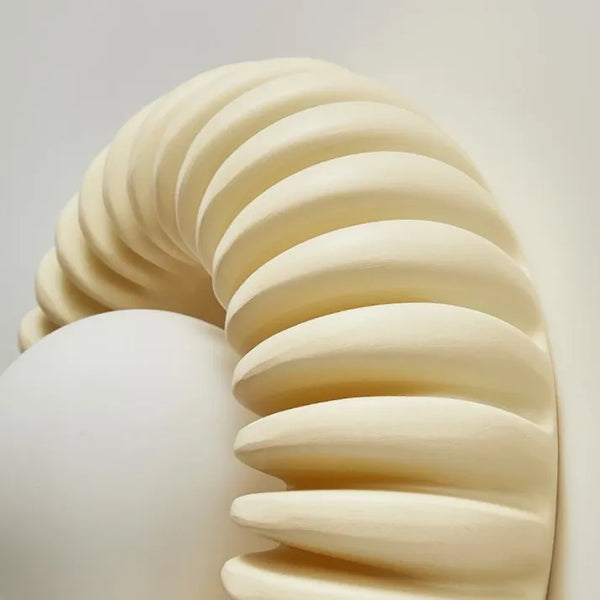 Moderne kreative Schlafzimmer-Wandlampe aus Kunstharz