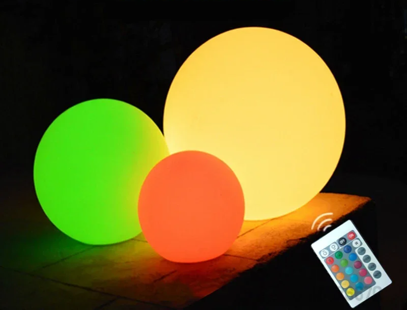 LumiGlow LED Gartenkugel – 16 Farben, Fernbedienung & Wiederaufladbar
