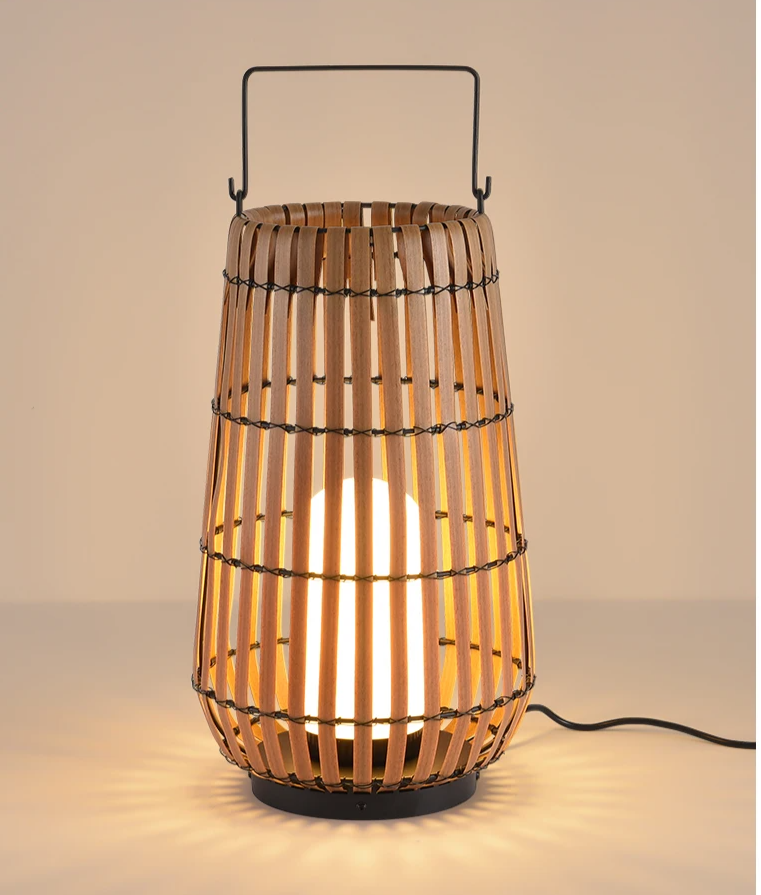 LumaSfera Solar Garten- und Terrassenleuchte – Moderne Outdoor LED-Lampe aus Edelstahl mit E27 Leuchtmittel (IP65)