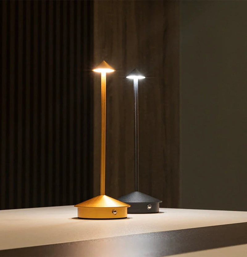 LumaTouch – Wiederaufladbare LED-Tischlampe mit Stufenloser Dimmung
