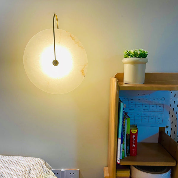 LED-Wandleuchte aus Alabasterstein