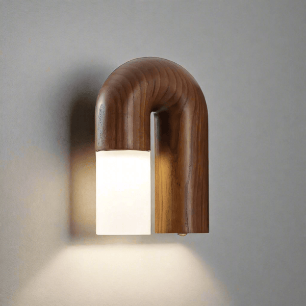 Arcus gebogene Wandleuchte aus Holz