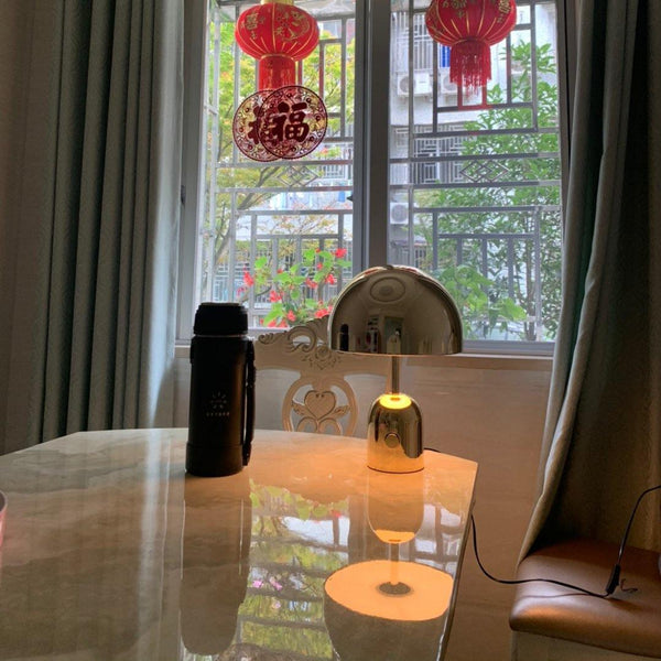 Melys Elegante Tischlampe mit warmem Licht
