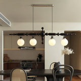 Zeitloser LED-Kronleuchter aus Cambridge-Holz
