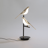 BirdLamp – Stilvolle LED-Tischlampe mit goldenem Vogel-Design
