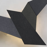 Kreative Wandleuchte aus Eisen in Vogelform