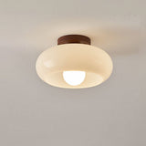 Kleine weiße Vintage-Deckenlampe für den Flur