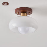 Kleine weiße Vintage-Deckenlampe für den Flur