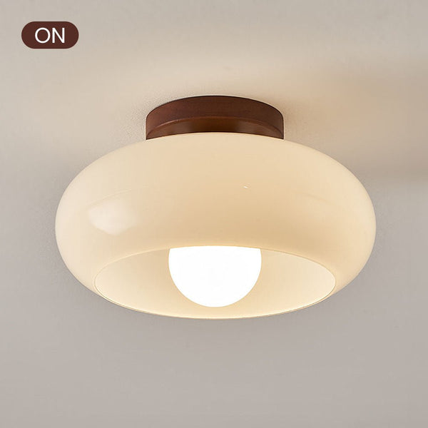 Kleine weiße Vintage-Deckenlampe für den Flur