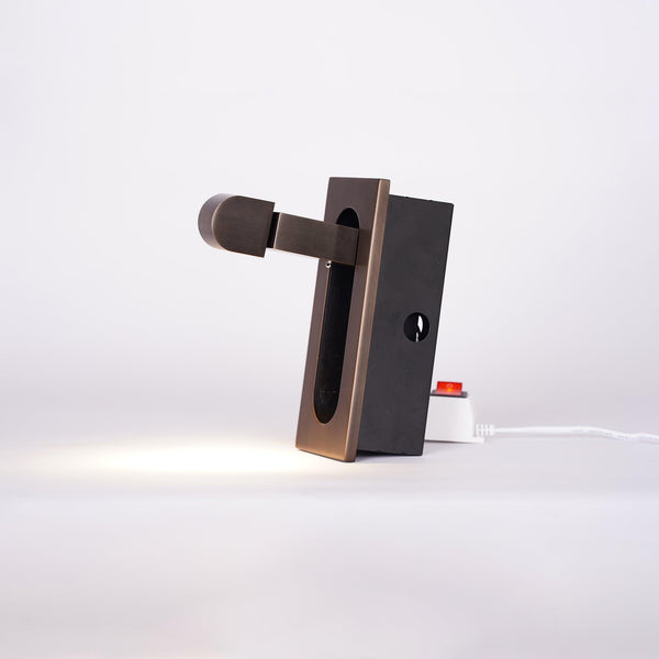 Moderne LED-Lampe für Nachttisch