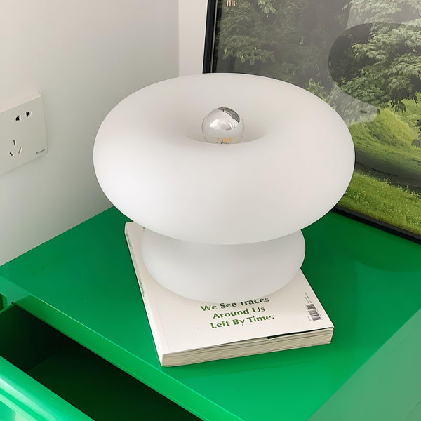Moderne Glas-Donut-Tischlampe