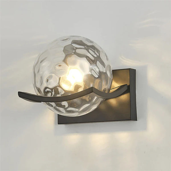 Moderne LED-Wandleuchte aus Glas