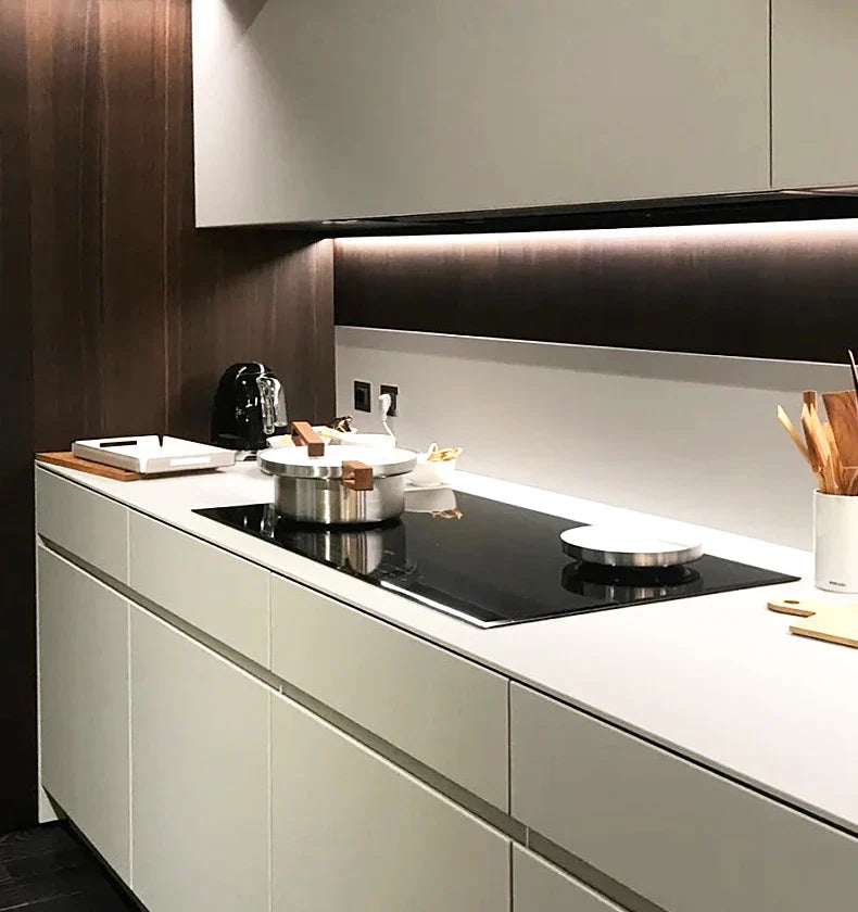 LUMISHELF Unsichtbares LED-Regallicht