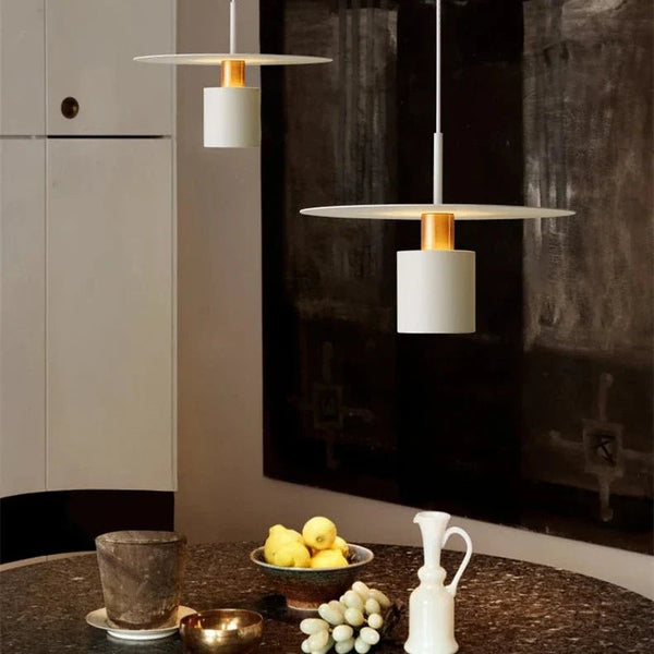 Moderne und elegante Jet-Hängelampe