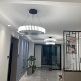 Eleganter hängender LED-Kronleuchter mit warmem, neutralem und kühlem Licht