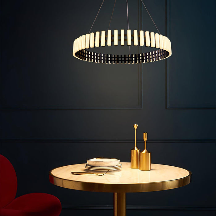 Eleganter hängender LED-Kronleuchter mit warmem, neutralem und kühlem Licht