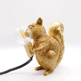 Nordic Designer Niedliches Eichhörnchen Tischlampe
