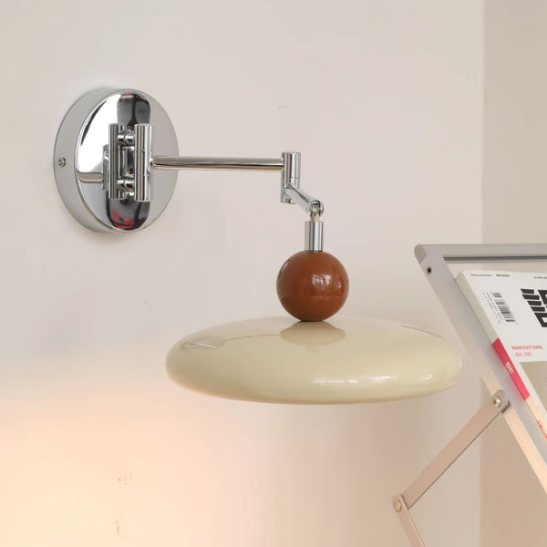 Elegante Wandleuchte für das Schlafzimmer
