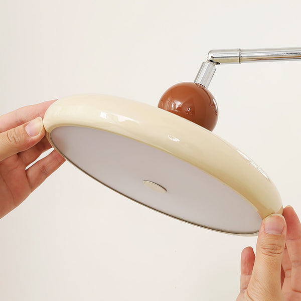 Elegante Wandleuchte für das Schlafzimmer