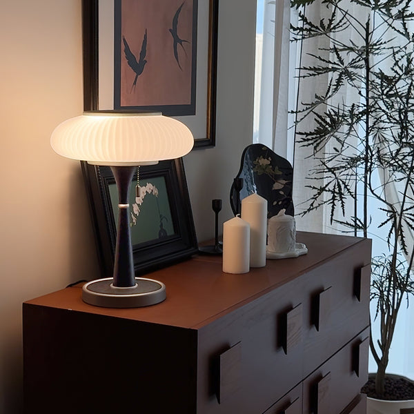 Minimalistische Matsutake Tischlampe für das Schlafzimmer
