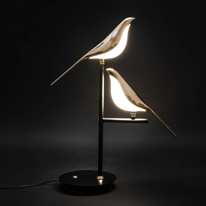 BirdLamp – Stilvolle LED-Tischlampe mit goldenem Vogel-Design