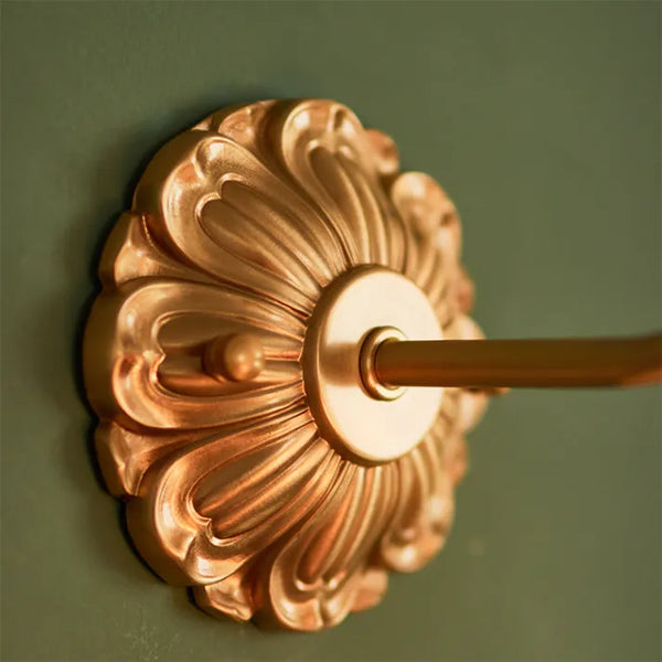 Vintage Kupfer-Blütenblatt-Glas-Wandlampe