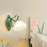 Wandleuchte in Form einer Blume