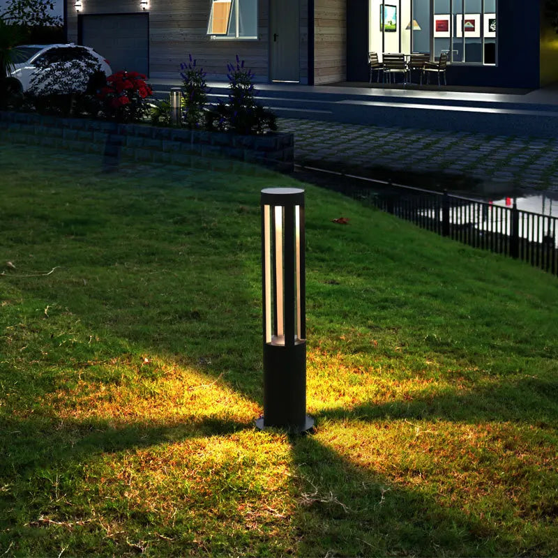 GroundGlow LED Garten-Erdspießlampe – IP65 Wasserdicht