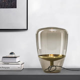 AuroraGlow – Nordische Designer LED Tischlampe aus Glas