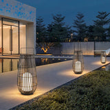LumaSfera Solar Garten- und Terrassenleuchte – Moderne Outdoor LED-Lampe aus Edelstahl mit E27 Leuchtmittel (IP65)