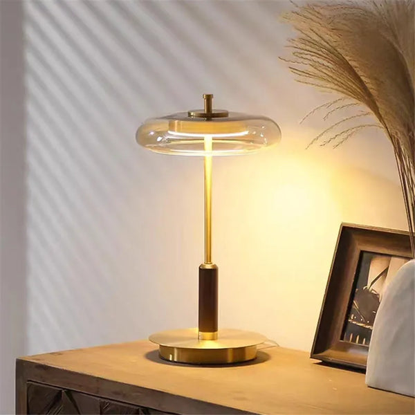 Luxus LED Tisch- & Stehlampe – Stilvolle Beleuchtung für Schlafzimmer, Bad & Arbeitszimmer
