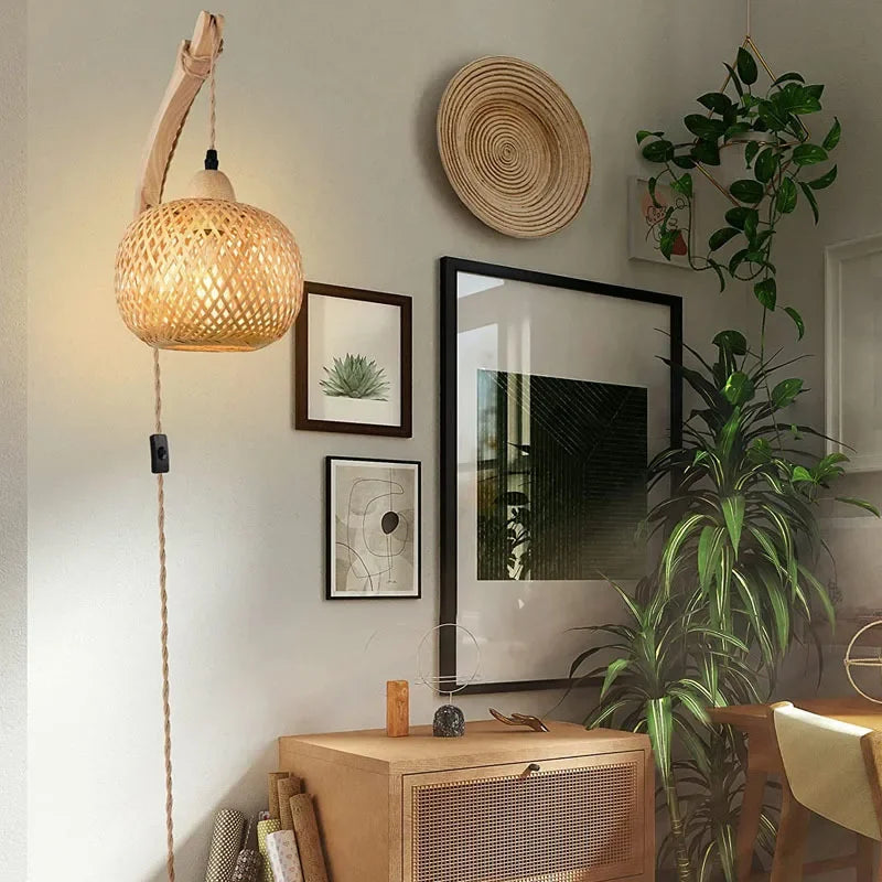 NaturLume Bambus Wandlaterne – Handgeflochtene Wandleuchte aus Rattan mit E27 Sockel