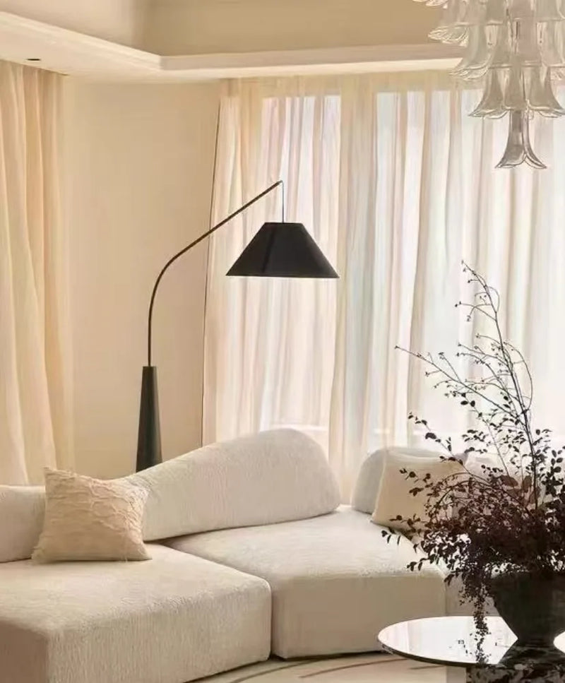 LumiArc – Luxuriöse Holz-Bogen-Stehlampe mit Stoffschirm