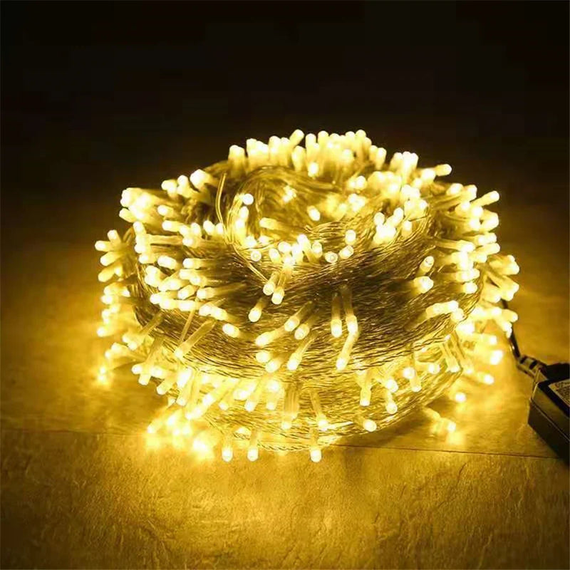 LumiFest LED Weihnachtsbeleuchtung – 10M / 50M / 100M