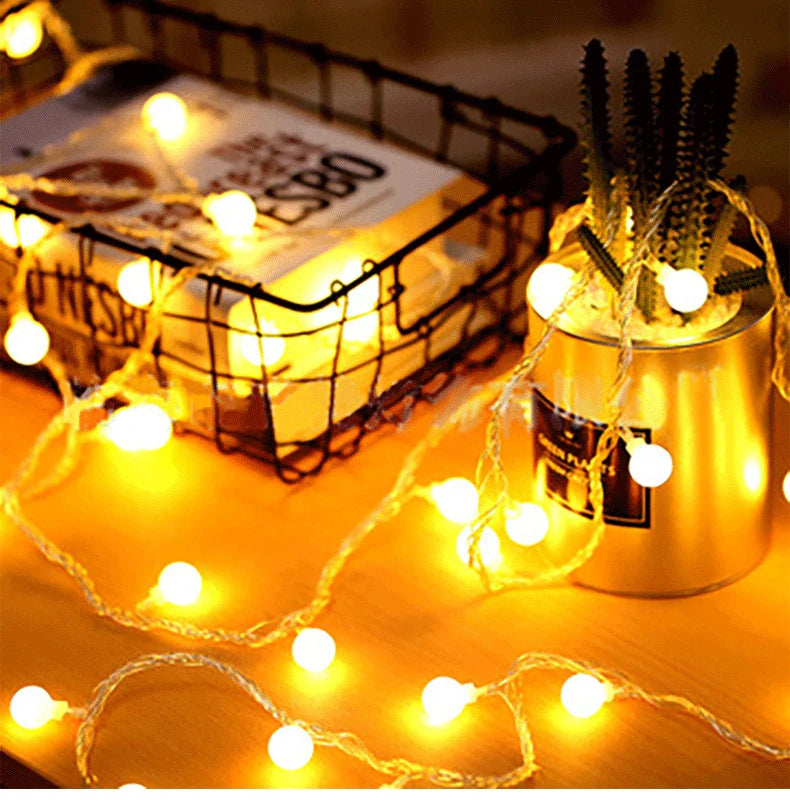 LumiGlobe 10M Kleine Kugel-Lichterkette – USB/Batterie
